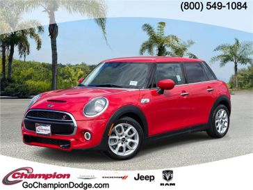 2020 MINI Hardtop Cooper S's photo
