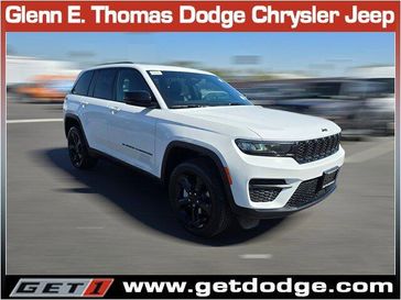 New 2025 Jeep Grand Cherokee Altitude 4x2