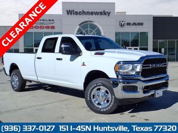 2024 RAM 3500 Tradesman Crew Cab 4x4 8' Box