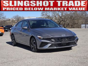 Used 2025 Hyundai Elantra SEL Convenience