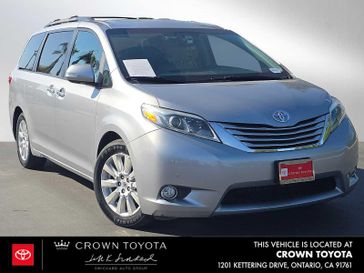 Used 2017 Toyota Sienna Limited Premium