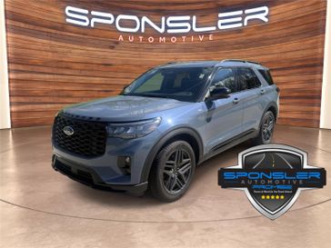 Used 2025 Ford Explorer ST-Line