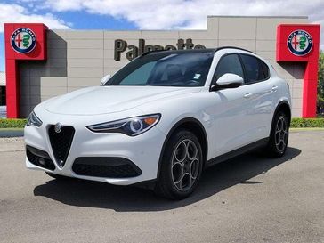 2022 Alfa Romeo Stelvio Sprint AWD