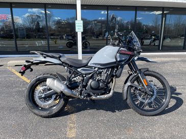 2025 Royal Enfield HIMALAYAN 450