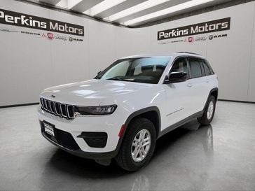 Used 2023 Jeep Grand Cherokee Laredo