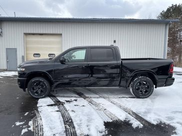 2025 RAM 1500 Big Horn Crew Cab 4x4 5'7' Box