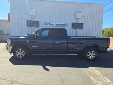 2024 RAM 2500 Big Horn Crew Cab 4x4 8' Box