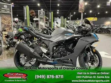 New 2025 Kawasaki NINJA ZX-6R ABS  METALLIC MATTE DARK GRAY/EBONY