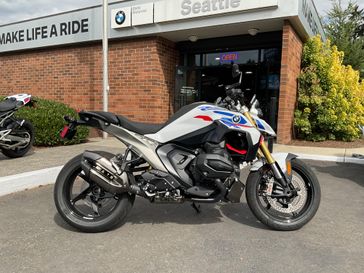 2026 BMW R 1300 R