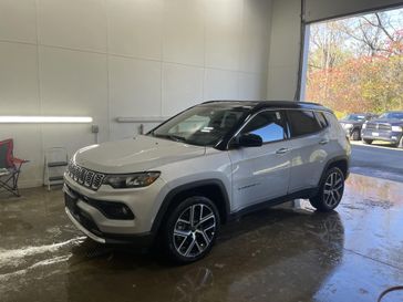 New 2025 Jeep Compass Limited 4x4