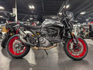 2025 Ducati MONSTER PLUS