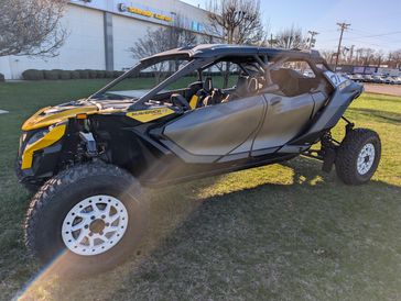 2025 Can-Am MAVERICK R MAX X RS