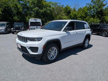 New 2026 Jeep Grand Cherokee Laredo