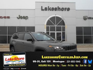 2027 Jeep Cherokee Laredo 4x4