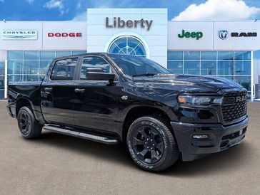 New 2026 RAM 1500 Express Crew Cab 4x4 5'7' Box