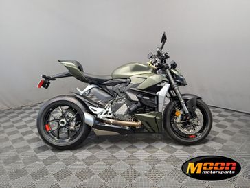 2025 Ducati STREETFIGHTER V2 