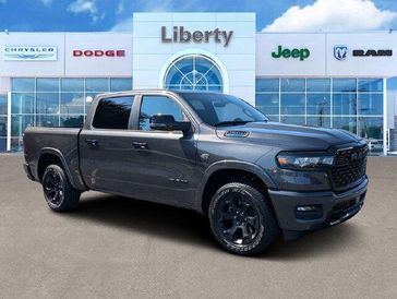 New 2027 RAM 1500 Big Horn Crew Cab 4x2 5'7' Box
