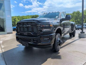 New 2026 RAM 3500 Big Horn Crew Cab 4x4 8' Box