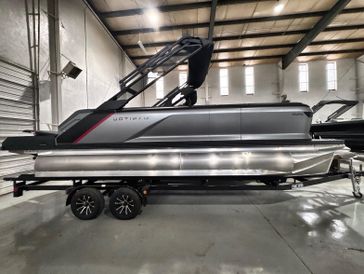 New 2025 MANITOU Explore Bench 22MAX Standard Stealth 