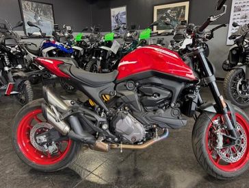 2023 Ducati MONSTER 937 