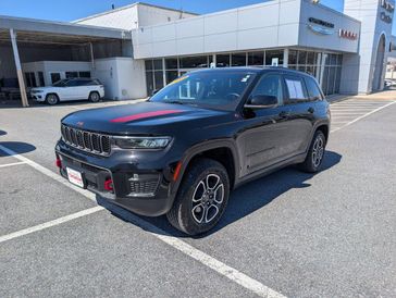 Used 2022 Jeep Grand Cherokee Trailhawk