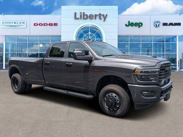 New 2026 RAM 3500 Laramie Crew Cab 4x4 8' Box