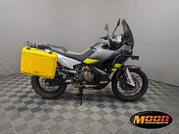 2023 HUSQVARNA NORDEN 901 