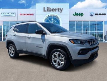 Used 2024 Jeep Compass Latitude