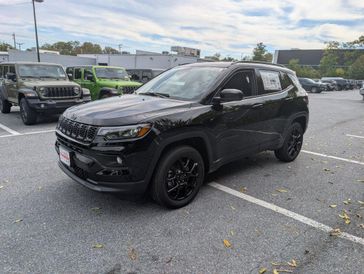 New 2026 Jeep Compass Latitude Altitude