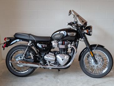 Used 2017 Triumph T100 