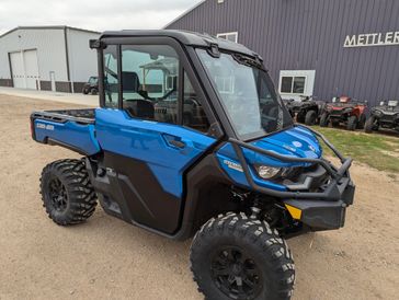 2022 Can-Am Defender Limited HD10 