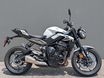2024 Triumph Street Triple 765 R 