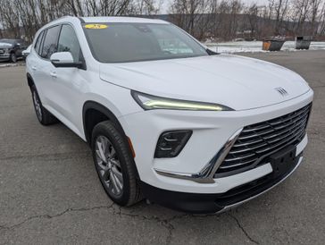 Used 2025 Buick Enclave Preferred