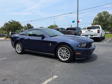 Used 2012 Ford Mustang V6 Premium