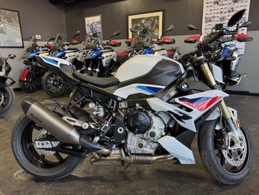 2025 BMW S 1000 R