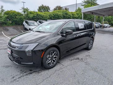 New 2027 Chrysler Pacifica Limited