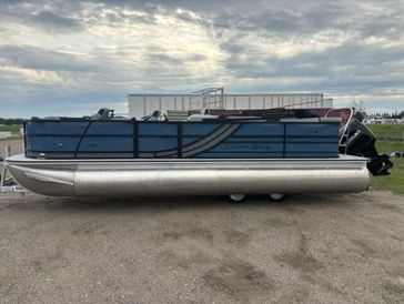 New 2026 SOUTHBAY 224CPTR 