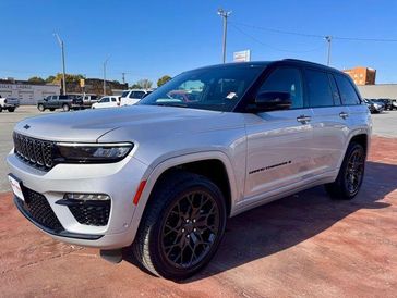 New 2025 Jeep Grand Cherokee Summit Reserve 4x4