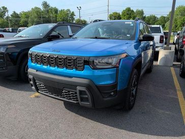 New 2026 Jeep Cherokee Laredo 4x4