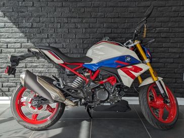 2023 BMW G 310 R