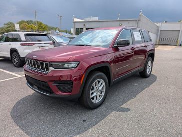 New 2025 Jeep Grand Cherokee Laredo