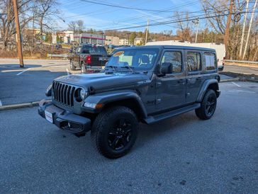 Used 2022 Jeep Wrangler Unlimited Sahara Altitude