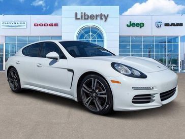 Used 2016 Porsche Panamera 4
