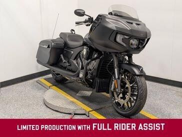 2025 Indian Motorcycle Challenger Dark Horse