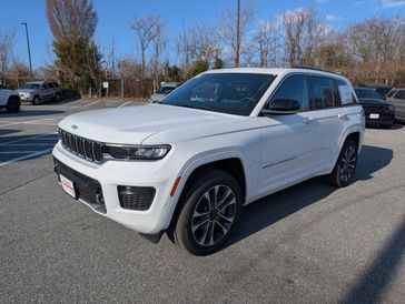 2025 Jeep Grand Cherokee Overland 4x4