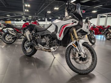 2026 Ducati Desertx V2