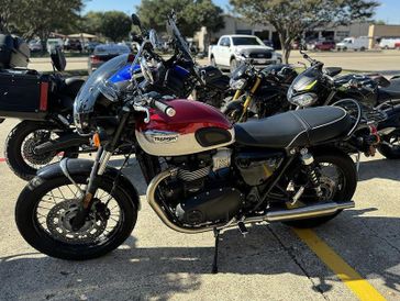 2022 Triumph BONNEVILLE T100 