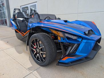 2024 Polaris SLINGSHOT R MANUAL