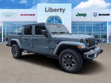New 2026 Jeep Gladiator Sahara 4x4