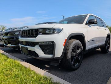 New 2026 Jeep Grand Cherokee Limited
